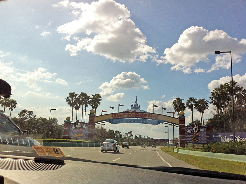 Disney_World_entrance