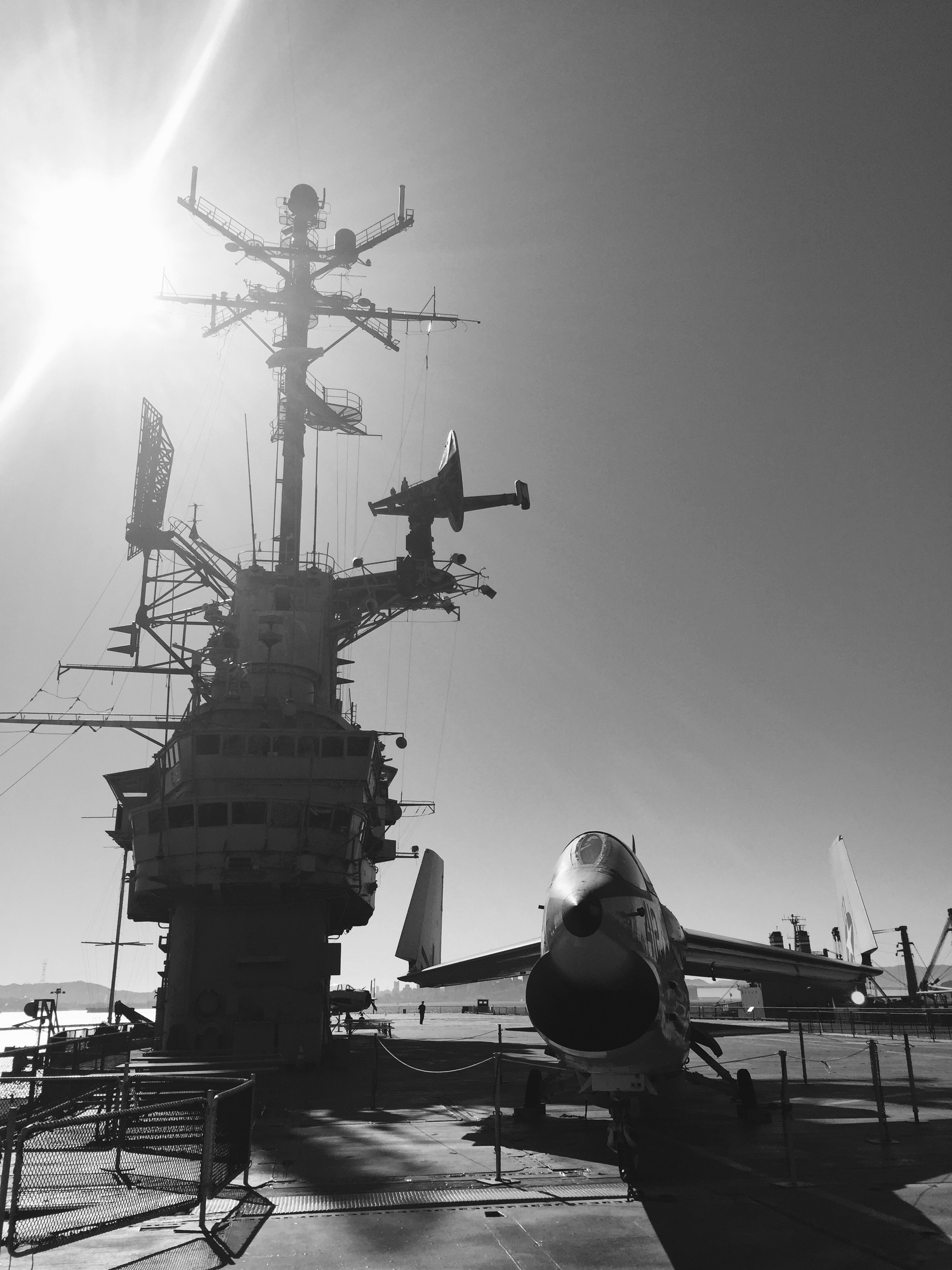 USS_Hornet_Alameda_California