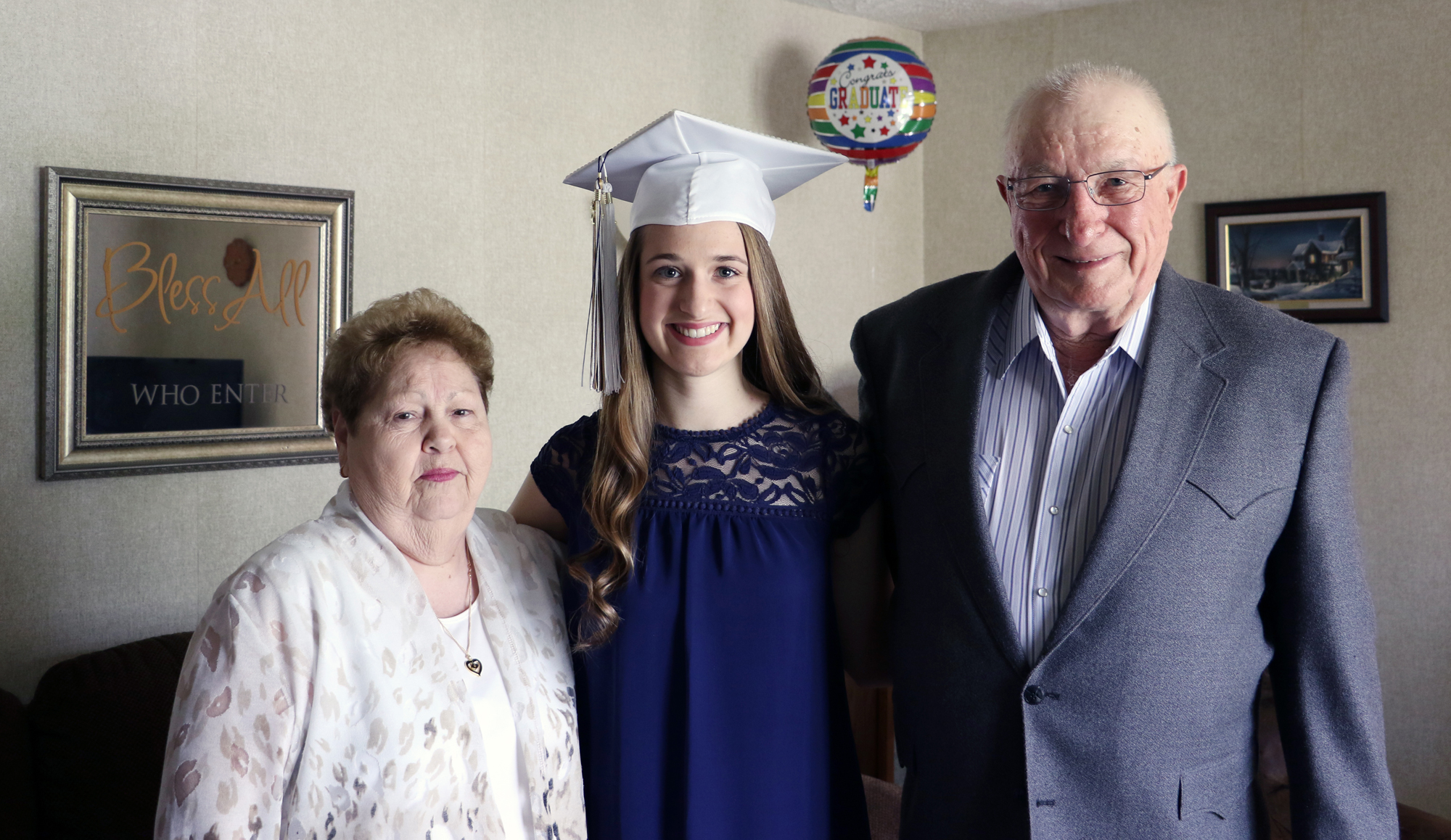 maggie_graduation_May_7_2017_phillipsburg_kansas