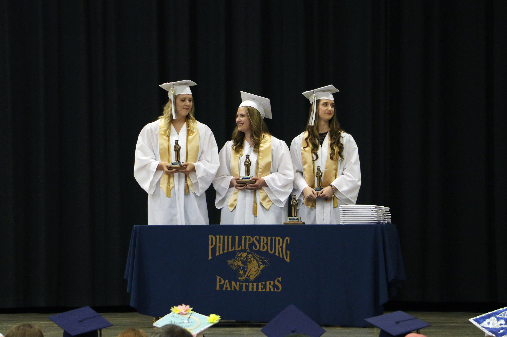 maggie_graduation_May_7_2017_phillipsburg_kansas