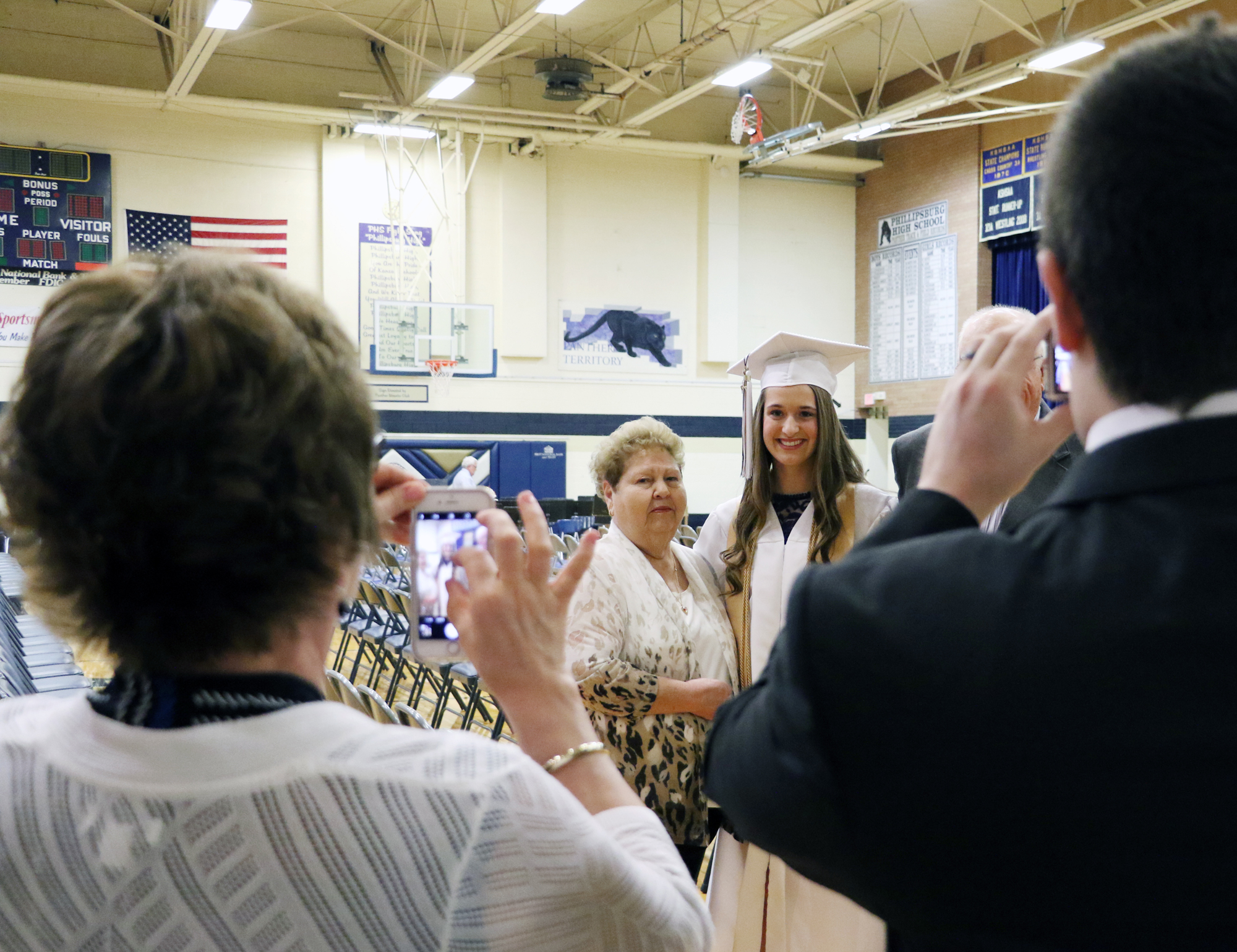 maggie_graduation_May_7_2017_phillipsburg_kansas